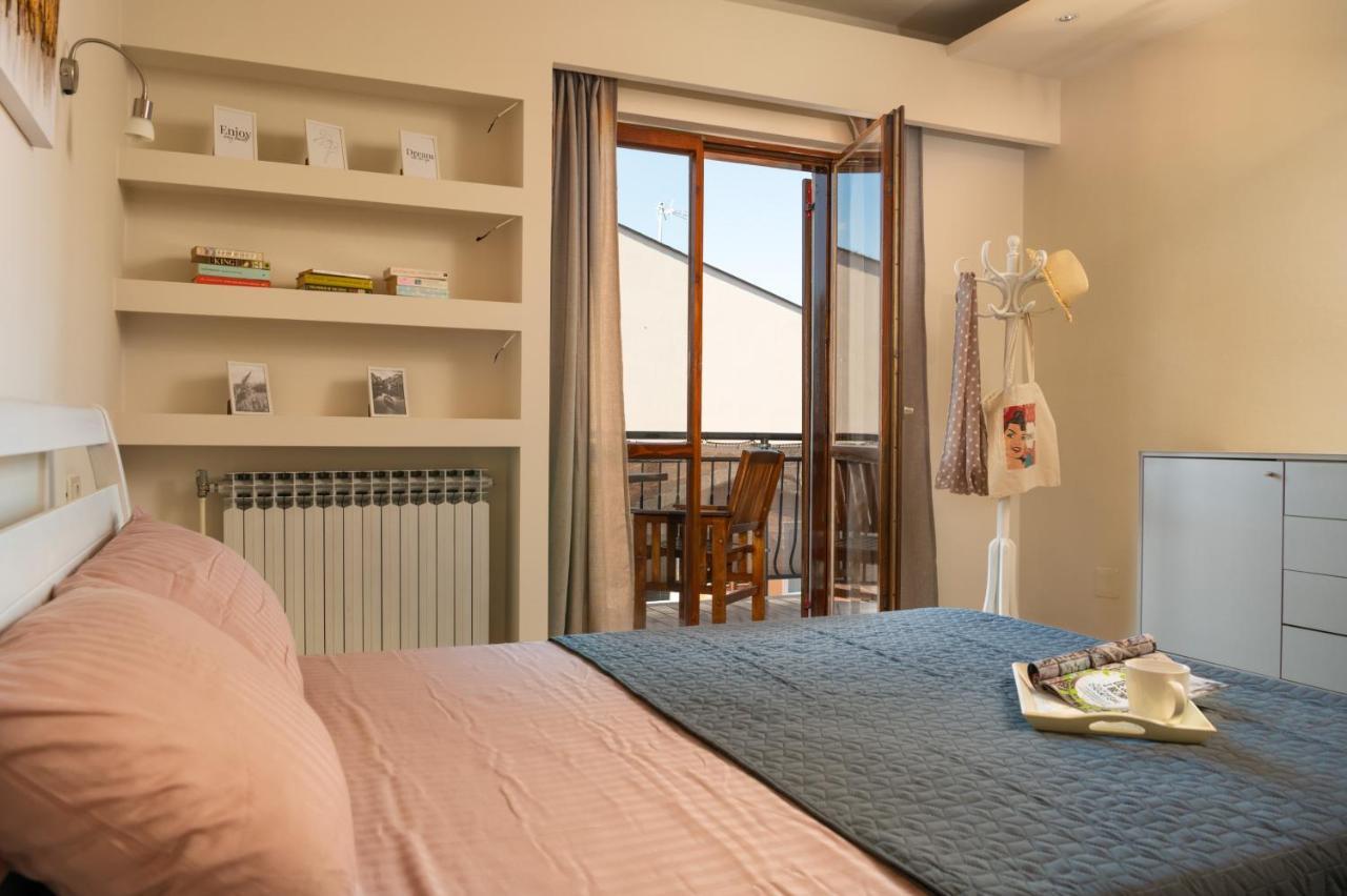 Amala Apartment Pula Bagian luar foto